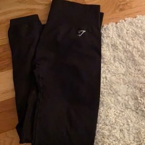 black gym shark leggings!!